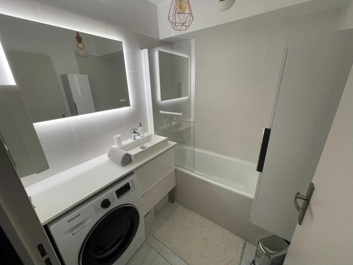 Splendide Appartement 3 Pieces - Parking Et Clim Valence  Exterior photo